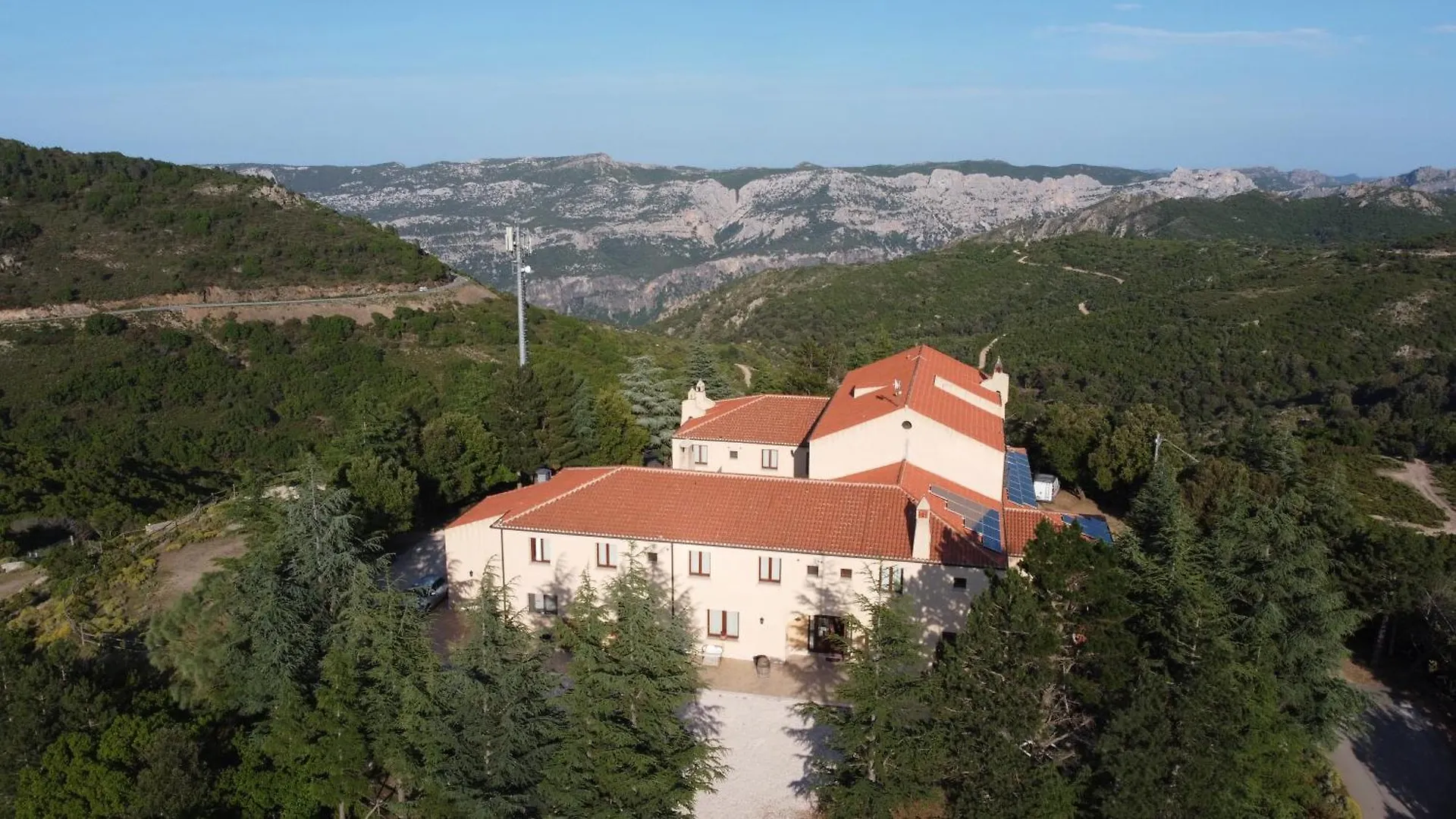 Gorropu Hotel Urzulei